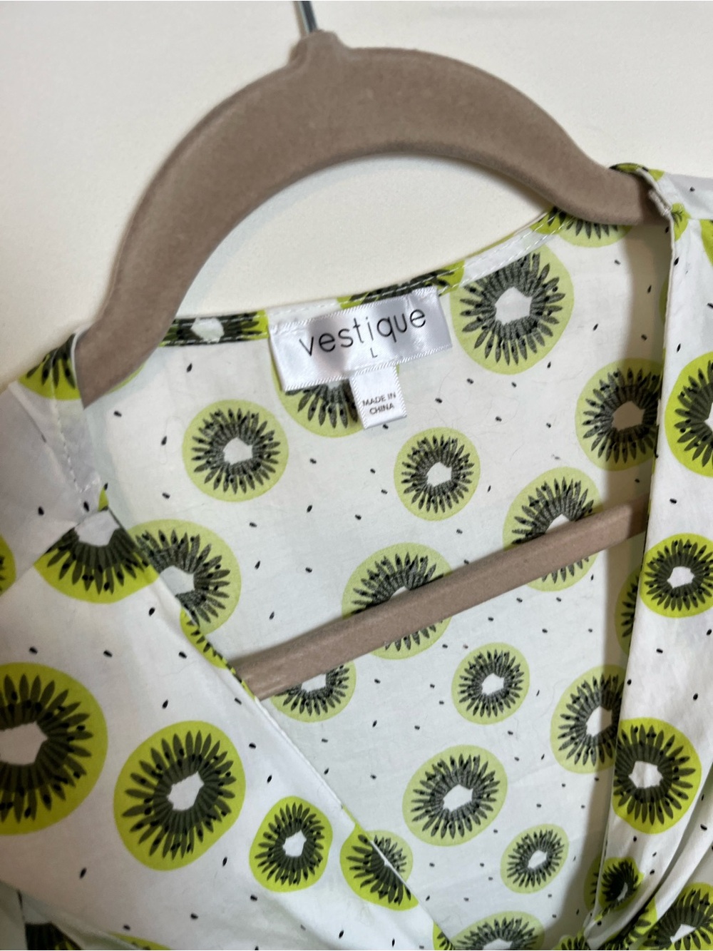 Vestique 'Fresh & Fruity' Top - Picture 11 of 12